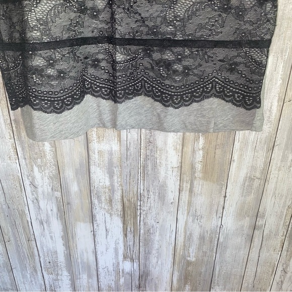 Loft Lace Overlay Tee - Picture 3 of 5